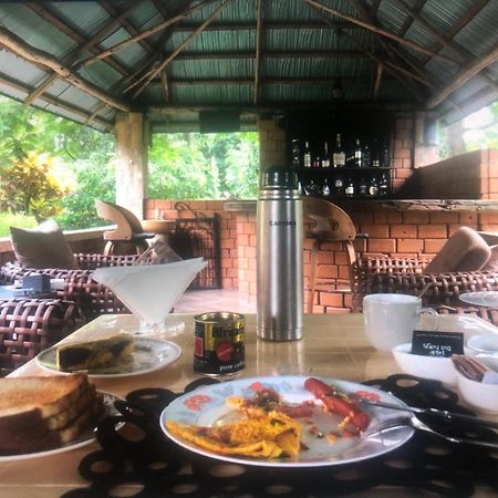 Tatys Homestay Dar es Salaam Exteriér fotografie