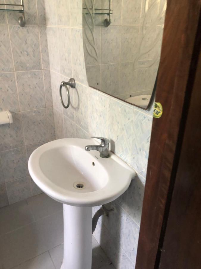 Tatys Homestay Dar es Salaam Exteriér fotografie